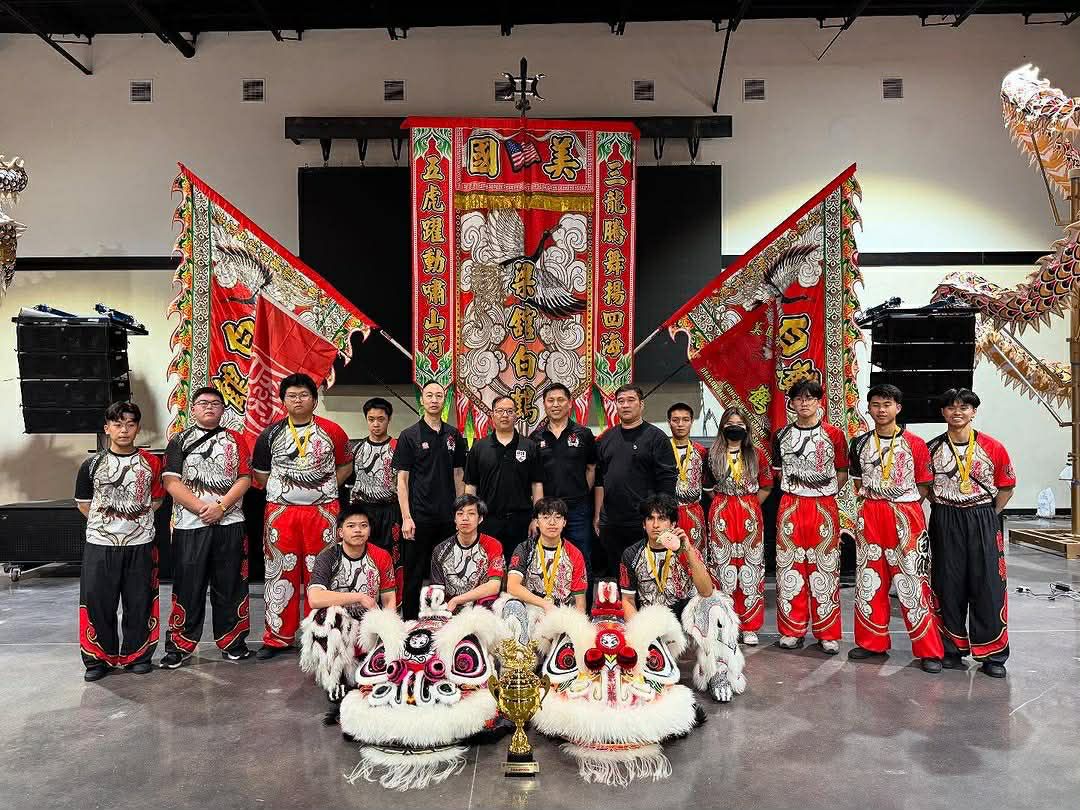 美國三藩市梁館白鶴龍獅團